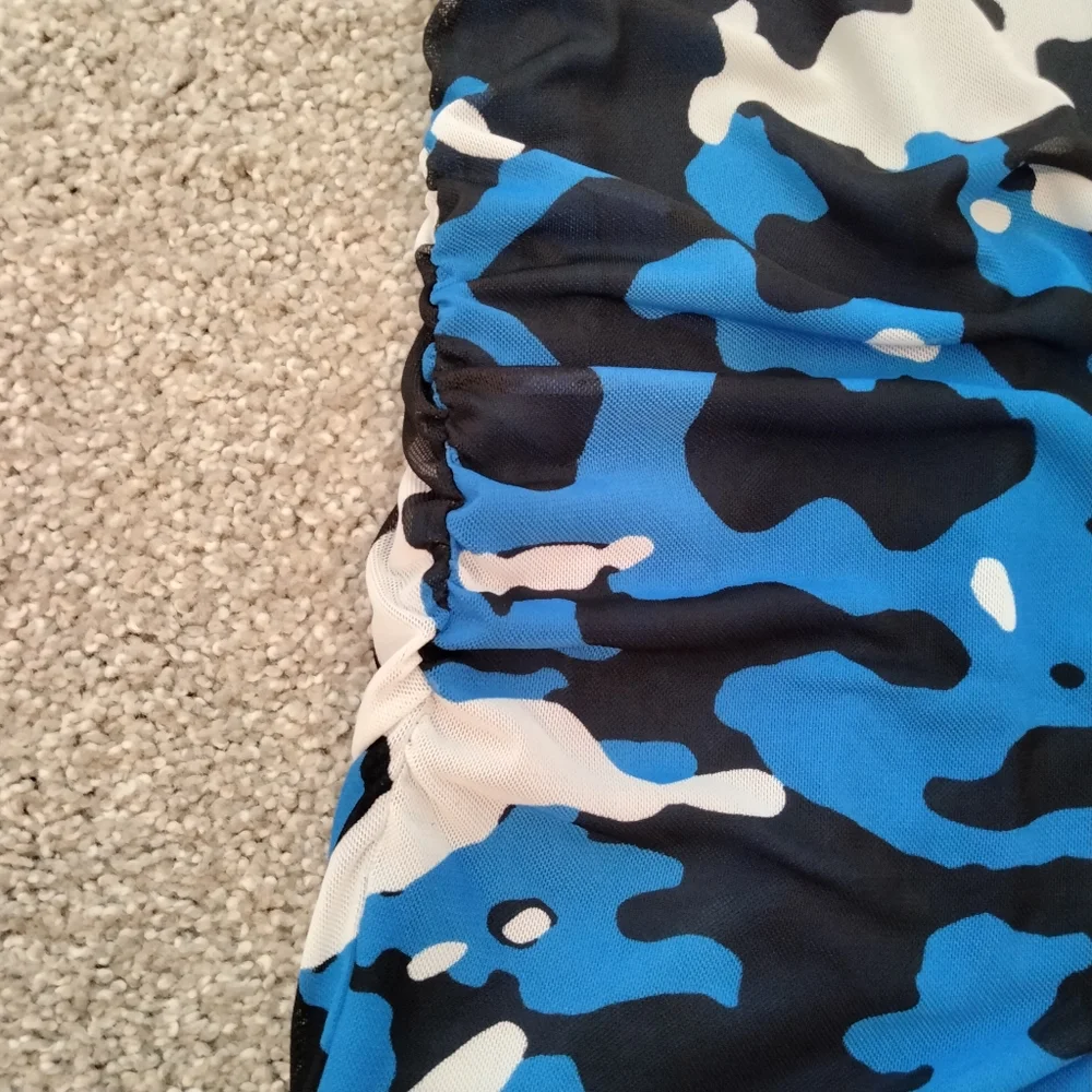 NWT XL Calvin Klein Blue Camo Sleeveless Top - Picture 7 of 10